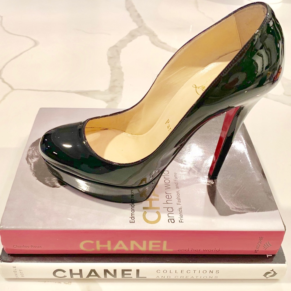 🔥CHRISTIAN LOUBOUTIN BIANCA PUMP🔥